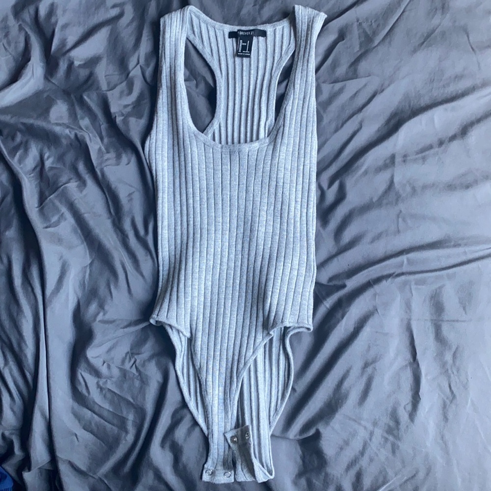 Forever 21 bodysuit size small never used no tags